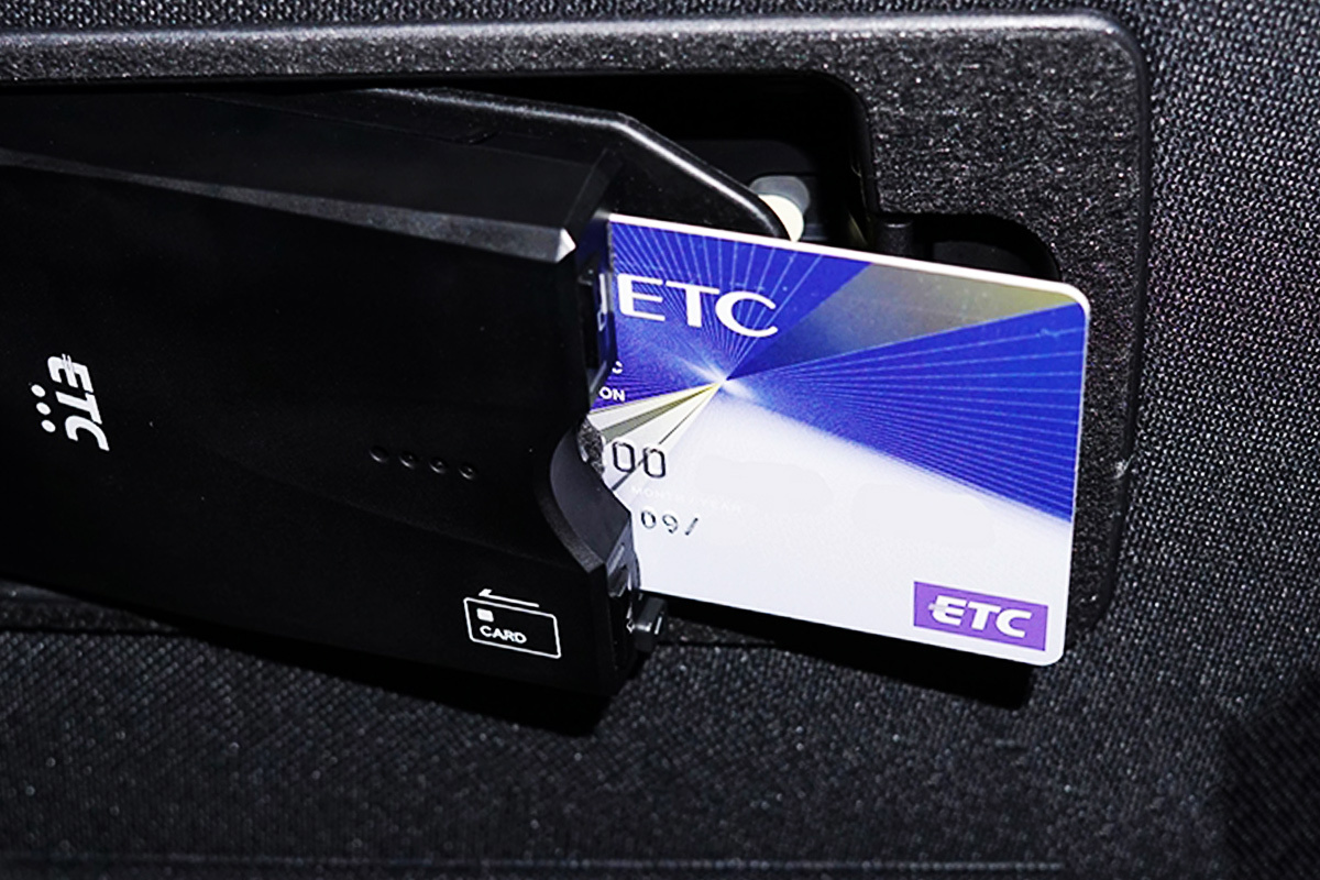 ETCカードは熱に弱い！真夏の車内では壊れることも - 金融車SD東京